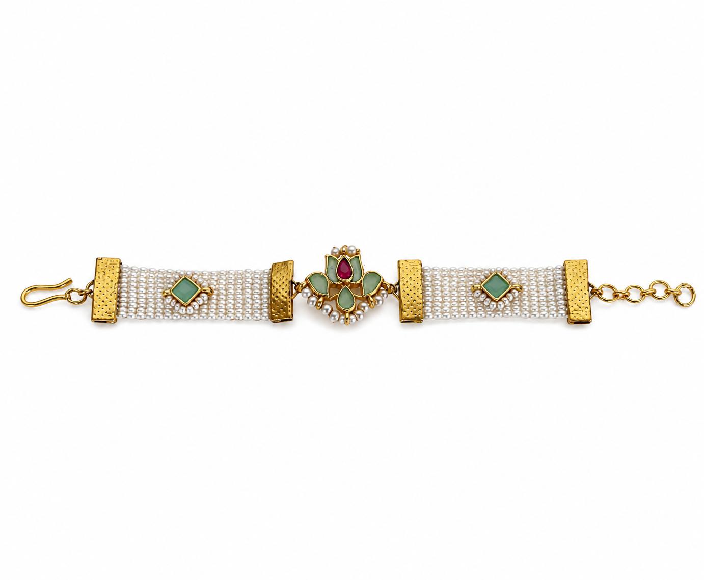 9rock The Emerald Lotus Kundan Bracelet - kundan Jewellery