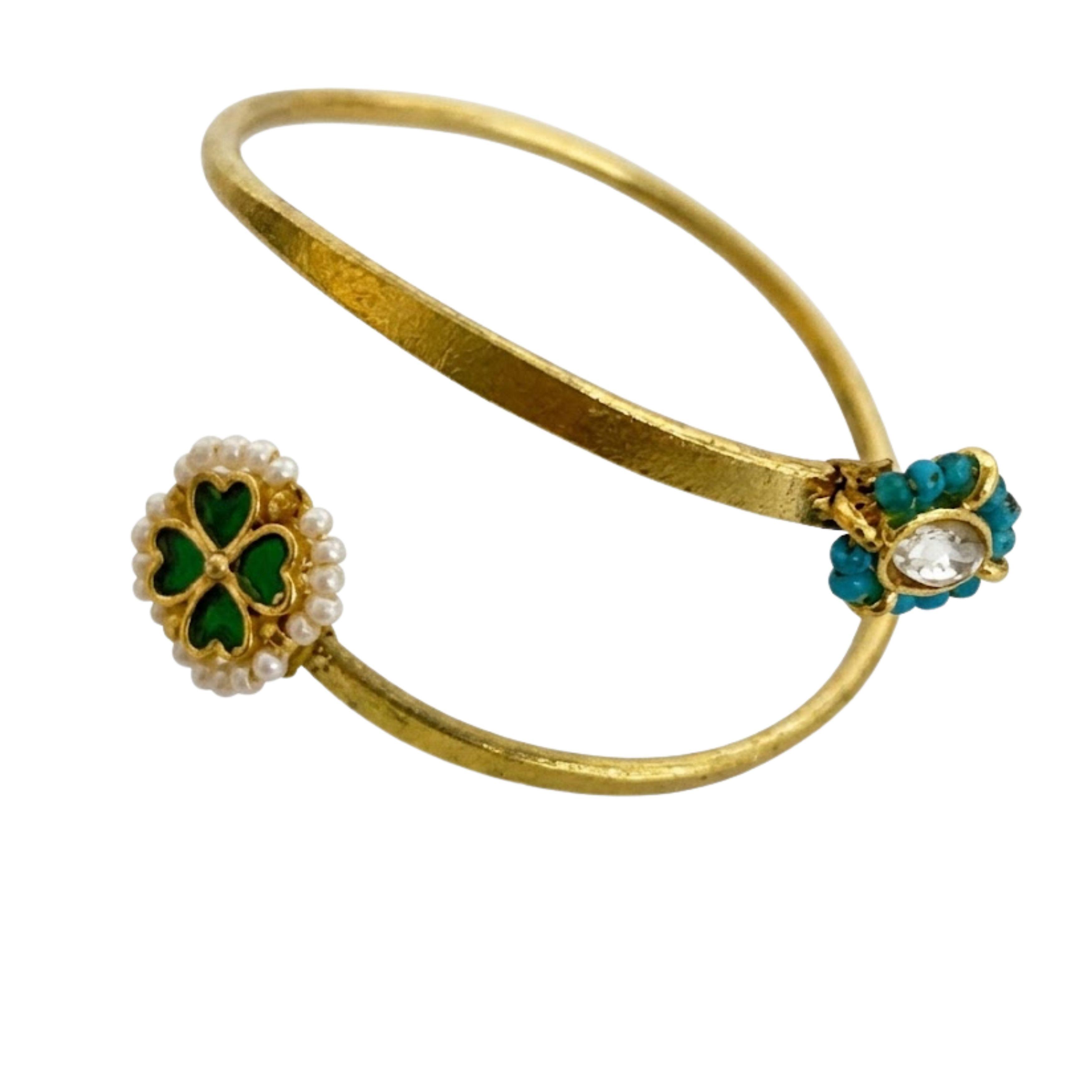 9rock The Emerald Clover Kundan Bracelet - kundan Jewellery