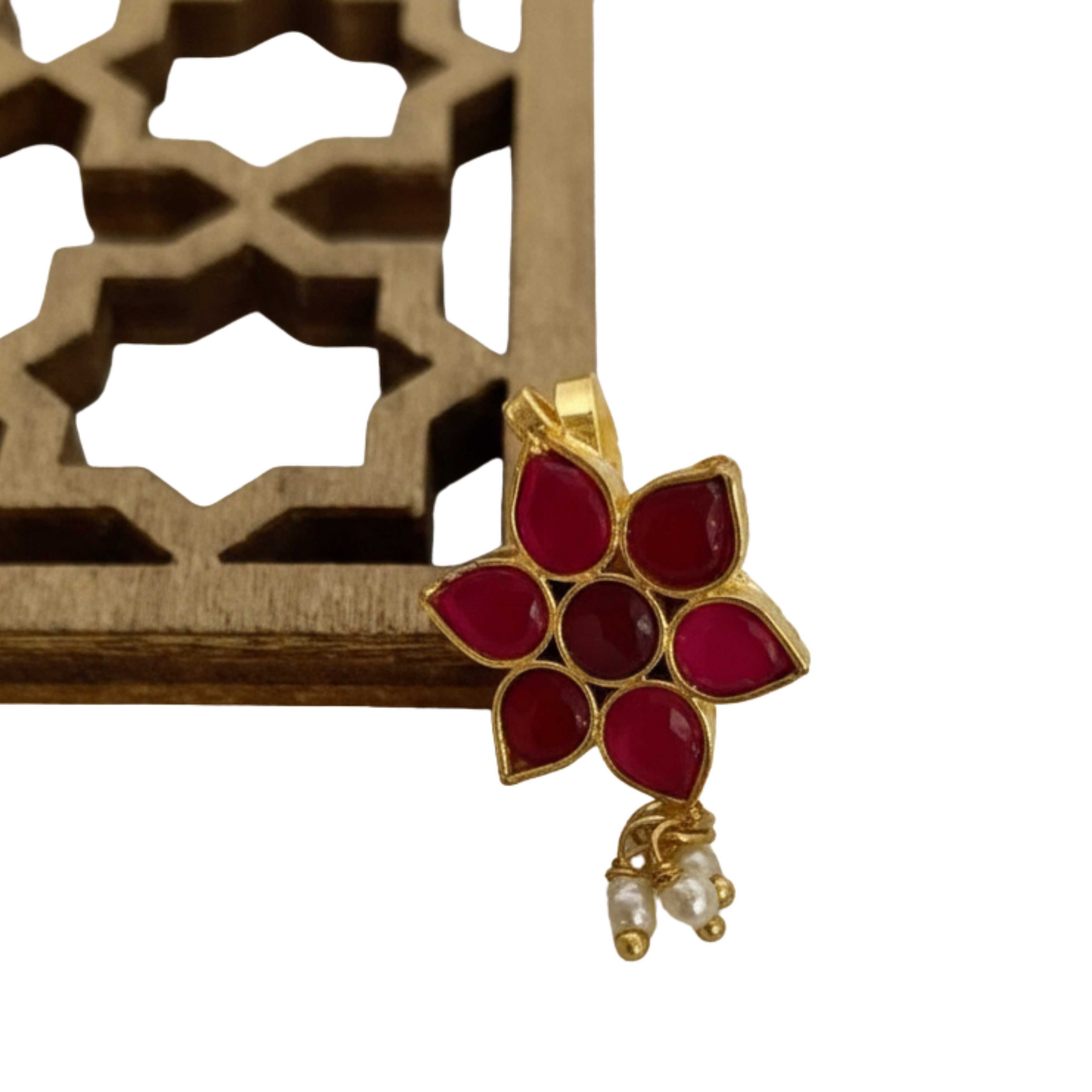 9rock The Radiant Kundan Flower Nose Accessory - kundan Jewellery