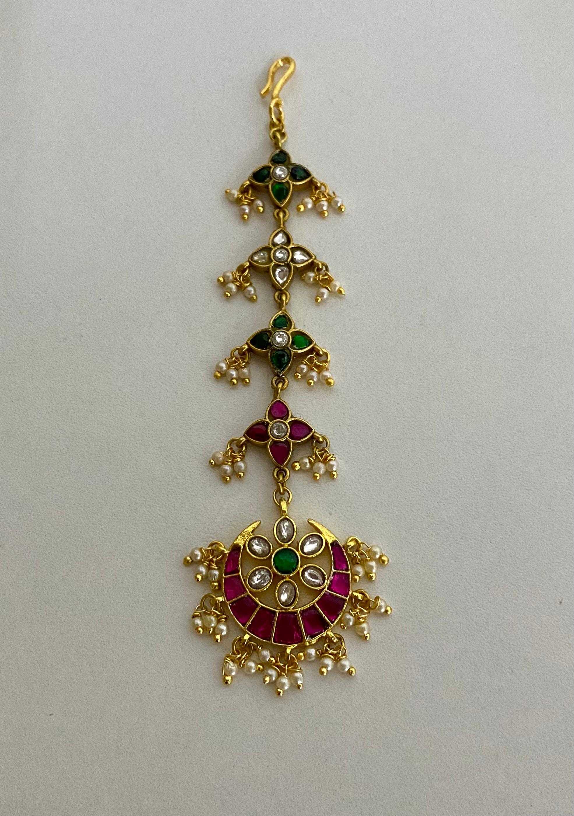 9rock The Emerald Bloom Tika - kundan Jewellery